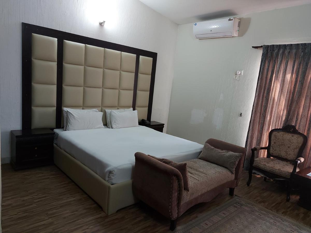 Casa Blanca Boutique Guest House Ισλαμαμπάντ Εξωτερικό φωτογραφία