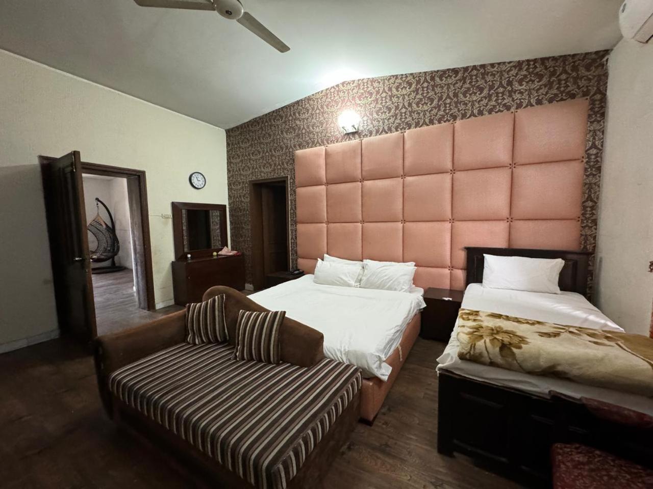 Casa Blanca Boutique Guest House Ισλαμαμπάντ Εξωτερικό φωτογραφία