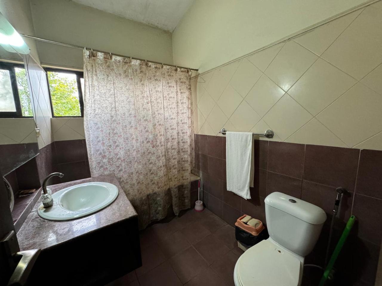 Casa Blanca Boutique Guest House Ισλαμαμπάντ Εξωτερικό φωτογραφία